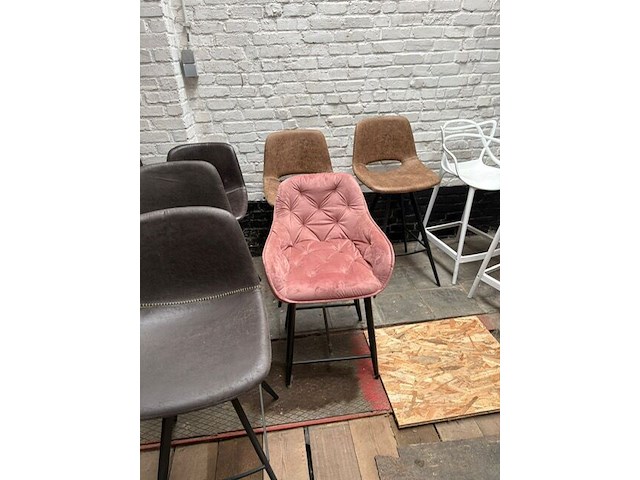Partij barstoelen (20) - afbeelding 1 van  4