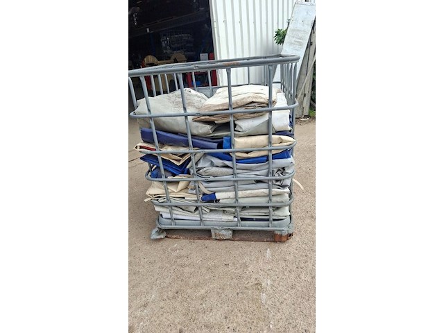 Partij basch - afbeelding 1 van  1