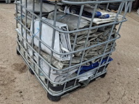 Partij basche met opberg box - afbeelding 1 van  1