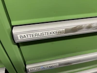 Partij batterij-, heftruck- en hijsinstallatieonderdelen - afbeelding 13 van  89