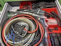 Partij batterij-, heftruck- en hijsinstallatieonderdelen - afbeelding 67 van  89
