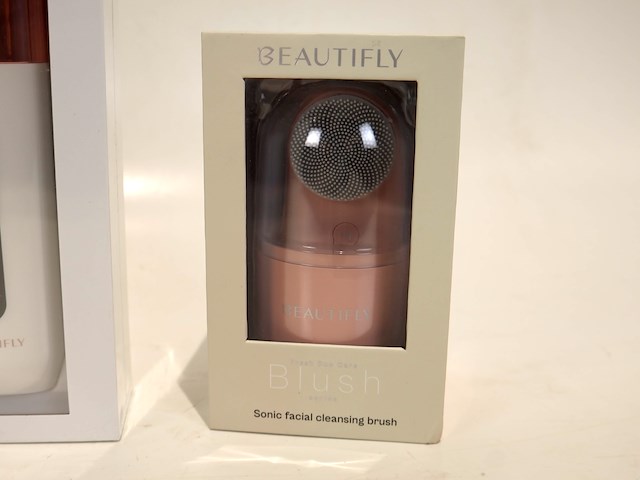 Partij beautyfly - afbeelding 4 van  4