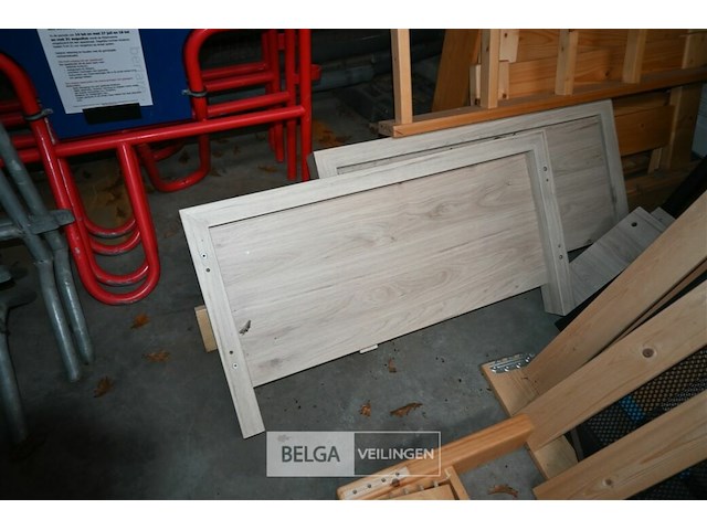 Partij bedden, lattenbodems en matrassen - afbeelding 4 van  8