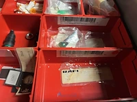 Partij bedienings- en signalisatiecomponenten - afbeelding 35 van  123