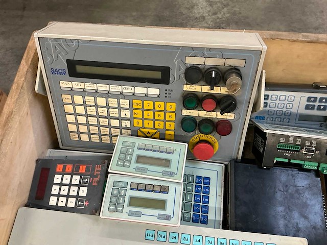 Partij bedieningspanelen - afbeelding 5 van  10