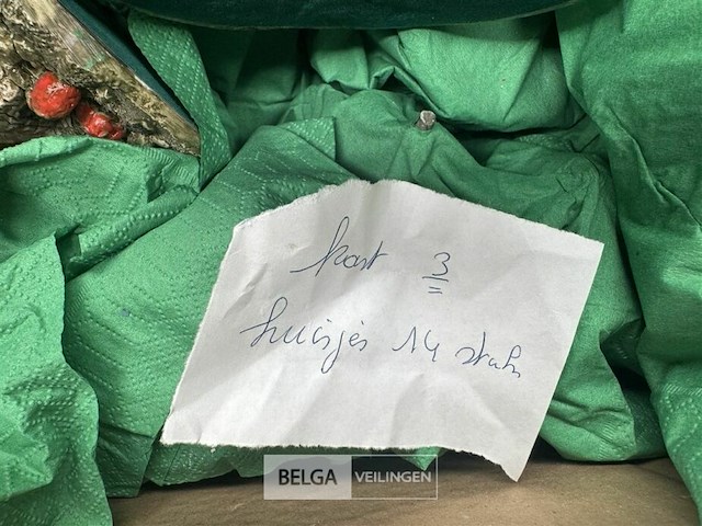 Partij beeldjes van huisjes - afbeelding 3 van  4