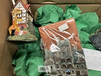 Partij beeldjes van huisjes - afbeelding 3 van  5
