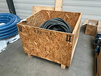 Partij bekabeling in wachtbuis - afbeelding 2 van  4