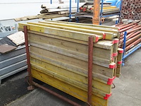 Partij bekistingsbalken en houten balken - afbeelding 7 van  13