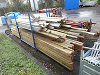 Partij bekistingsbalken en houten balken - afbeelding 13 van  13