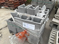 Partij bekistingsblokken - afbeelding 1 van  4