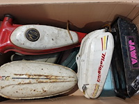 Partij benzinetanks - afbeelding 3 van  3