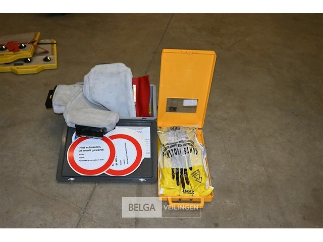 Partij beschermhandschoenen - afbeelding 1 van  7