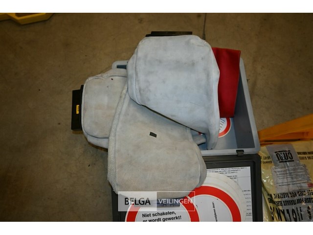 Partij beschermhandschoenen - afbeelding 3 van  7