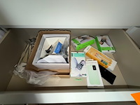 Partij beschermhoezen voor gsm's en tablets + elektronica - afbeelding 25 van  25