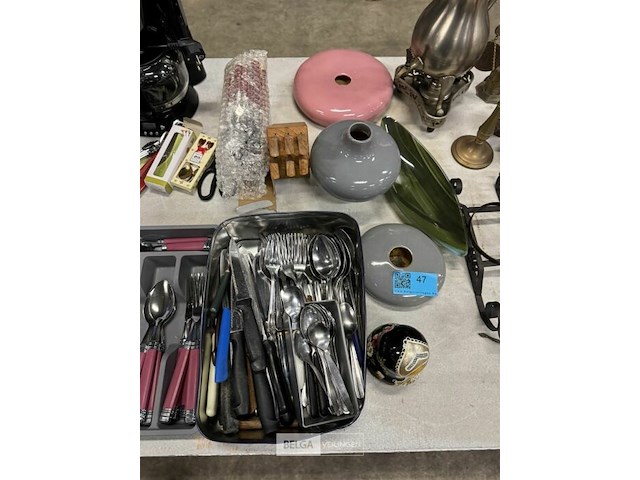 Partij bestek + koffiezet + deco materiaal - afbeelding 9 van  11