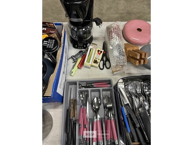 Partij bestek + koffiezet + deco materiaal - afbeelding 10 van  11