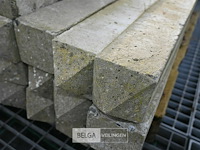 Partij betonnen palen - afbeelding 3 van  5