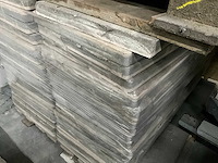Partij betonnen terrastegels (100x) - afbeelding 2 van  6
