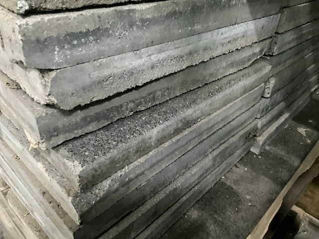 Partij betonnen terrastegels (72x) - afbeelding 3 van  5