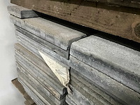 Partij betonnen terrastegels (72x) - afbeelding 5 van  5