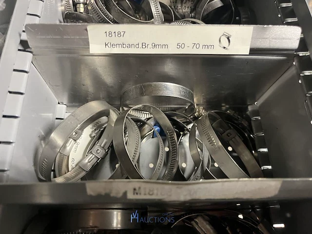 Partij beugels en klembanden - afbeelding 16 van  98