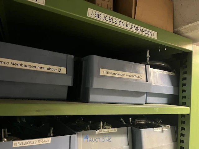 Partij beugels en klembanden - afbeelding 95 van  98
