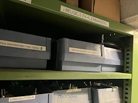 Partij beugels en klembanden - afbeelding 95 van  98
