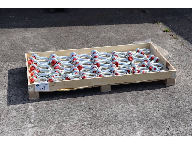 Partij beugels nieuw - afbeelding 1 van  1