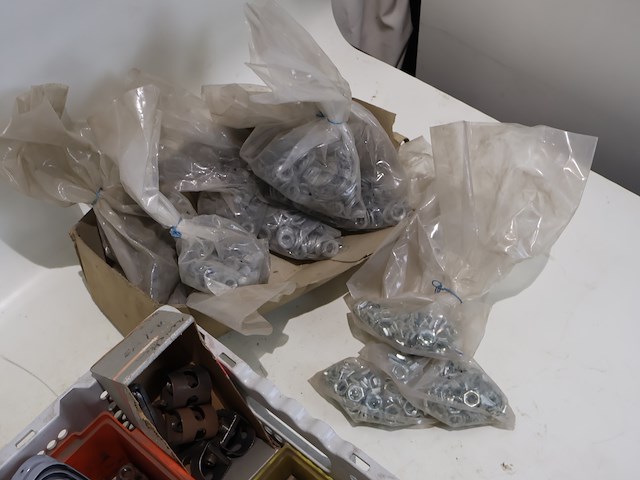 Partij bevestiging - afbeelding 6 van  8