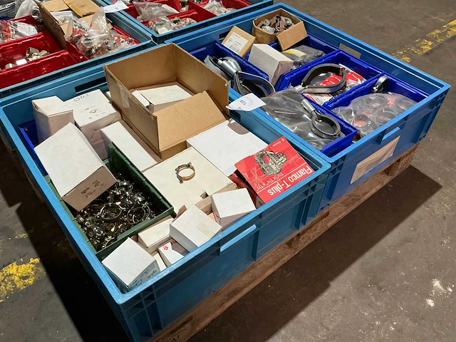 Partij bevestigingsbeugels - afbeelding 4 van  11