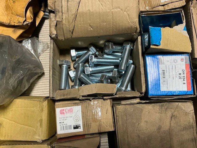 Partij bevestigingsmateriaal - afbeelding 4 van  10