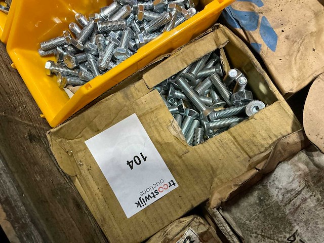 Partij bevestigingsmateriaal - afbeelding 5 van  9