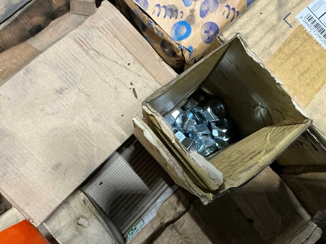 Partij bevestigingsmateriaal - afbeelding 9 van  9