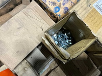 Partij bevestigingsmateriaal - afbeelding 9 van  9