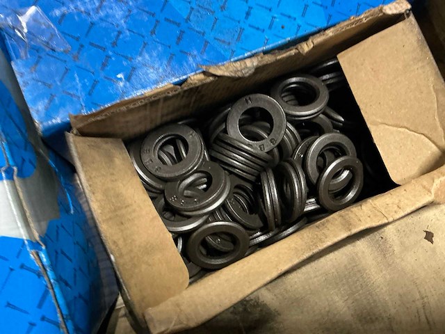 Partij bevestigingsmateriaal - afbeelding 10 van  11