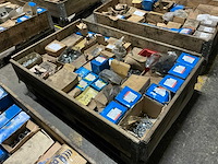 Partij bevestigingsmateriaal - afbeelding 1 van  13