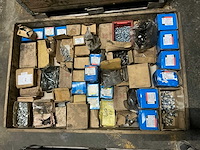 Partij bevestigingsmateriaal - afbeelding 6 van  13