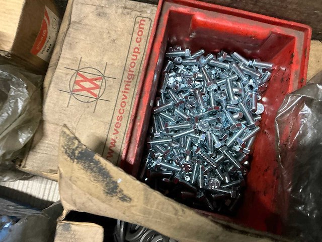 Partij bevestigingsmateriaal - afbeelding 8 van  13