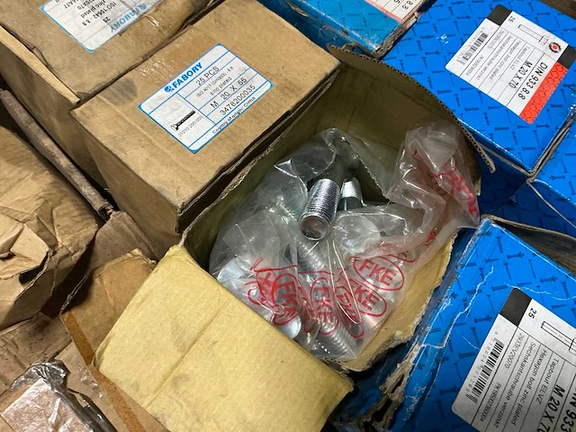 Partij bevestigingsmateriaal - afbeelding 2 van  14