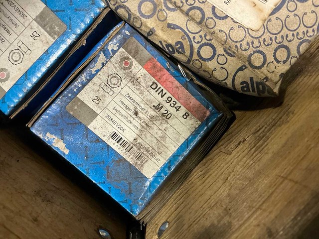 Partij bevestigingsmateriaal - afbeelding 9 van  14