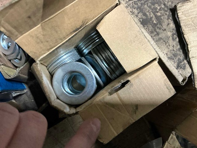 Partij bevestigingsmateriaal - afbeelding 5 van  14