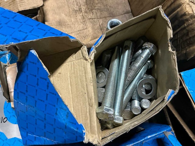 Partij bevestigingsmateriaal - afbeelding 11 van  14