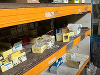 Partij bevestigingsmateriaal - afbeelding 12 van  14