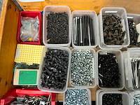 Partij bevestigingsmateriaal - afbeelding 4 van  11