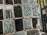 Partij bevestigingsmateriaal - afbeelding 9 van  11