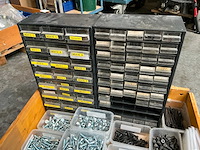 Partij bevestigingsmateriaal - afbeelding 11 van  11