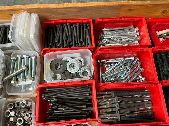 Partij bevestigingsmateriaal - afbeelding 5 van  8