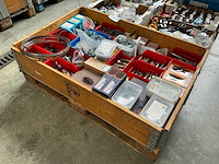 Partij bevestigingsmateriaal - afbeelding 2 van  8