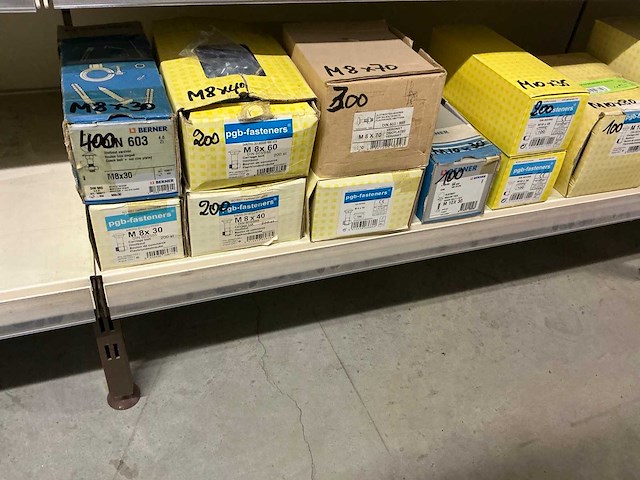 Partij bevestigingsmateriaal - afbeelding 30 van  36